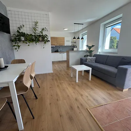 Apartmán Zamarovce *